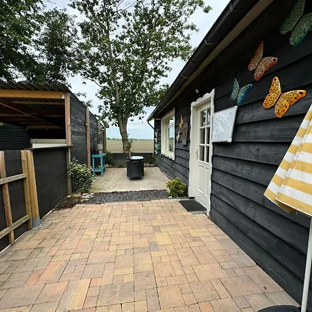 Bed & Breakfast Elefteria 3*